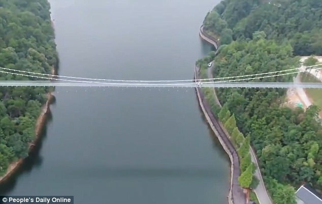 China's first glass bridge that connected two islands with a distance of 300 metres (984 ft)