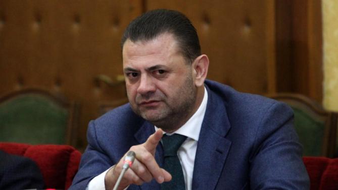 Lawmaker Tom Doshi speaks to a Parliaments commission discussing the prosecutors request to lift his immunity, Wednesday, March 25, 2015, after his claims Speaker Ilir Meta had been behind an assassination plot. Parliament on Thursday, March 26, 2015 voted in favor of the prosecutors call to arrest Doshi, expelled from the governing Socialists three weeks ago after the claims, and also for Christian Democrat Mark Frroku for false testimony in the case. (AP Photo/Hektor Pustina)